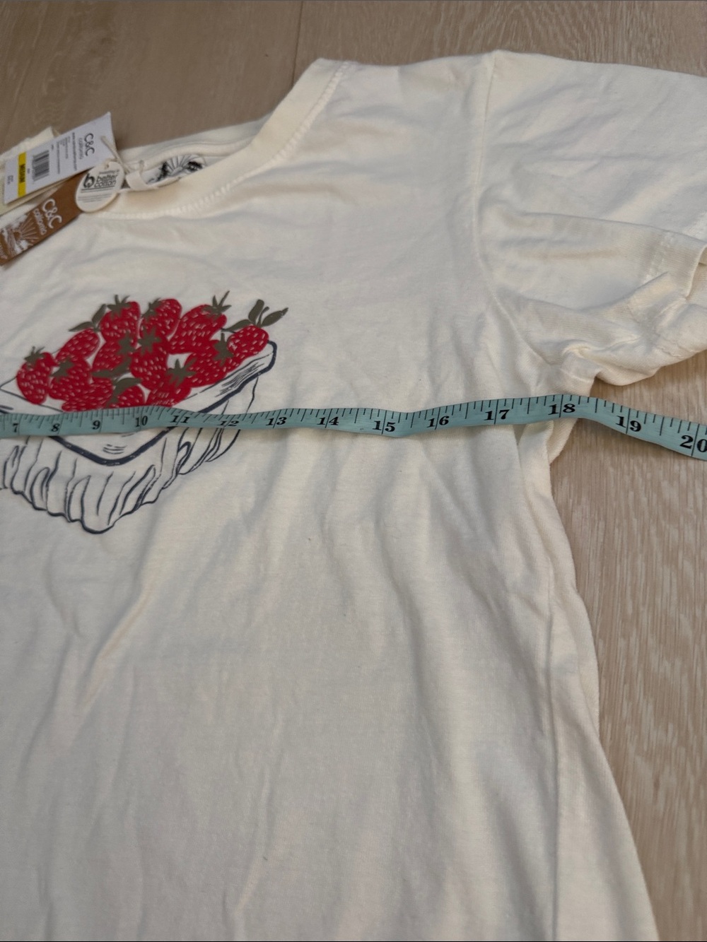 C&C California Cream Short Sleeve Tee with Red Strawberry Basket - Picture 3 of 6